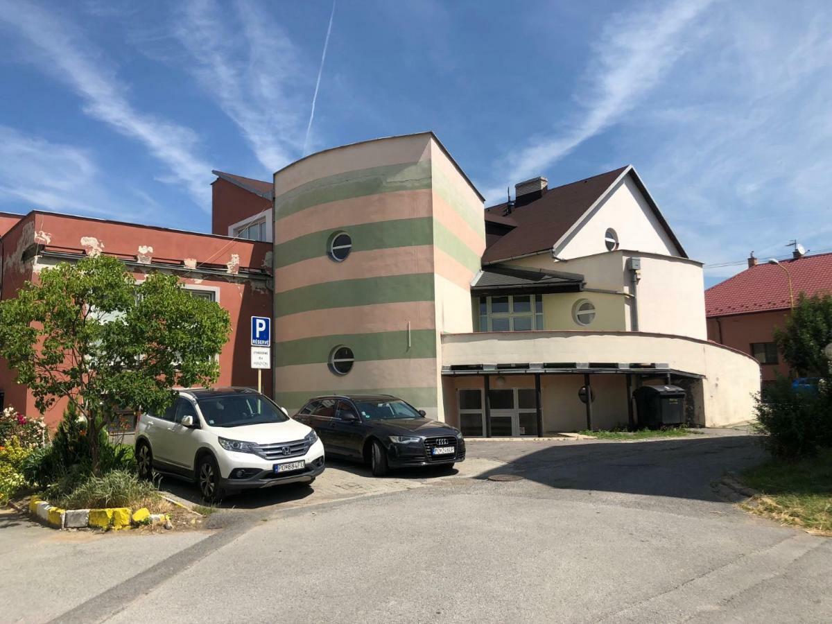 Penzion Dukat Prešov Exterior foto